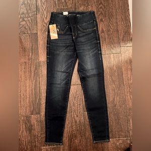 Rock & Republic pull on jeans size 6 brand new with tags